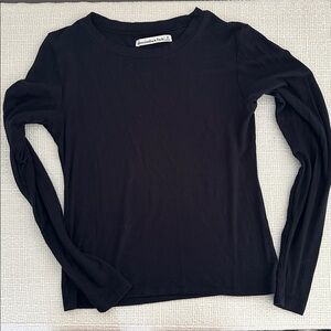 Abercrombie & Fitch Black Long Sleeve Tee